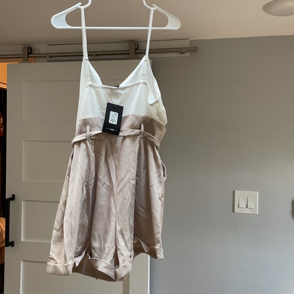 Fashion Nova Linen Romper - Picture 5 of 7